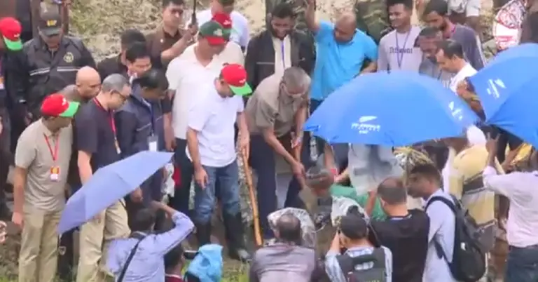 বাঁশিয়া খাল পুনঃখননের উদ্বোধন করলেন প্রধানমন্ত্রী